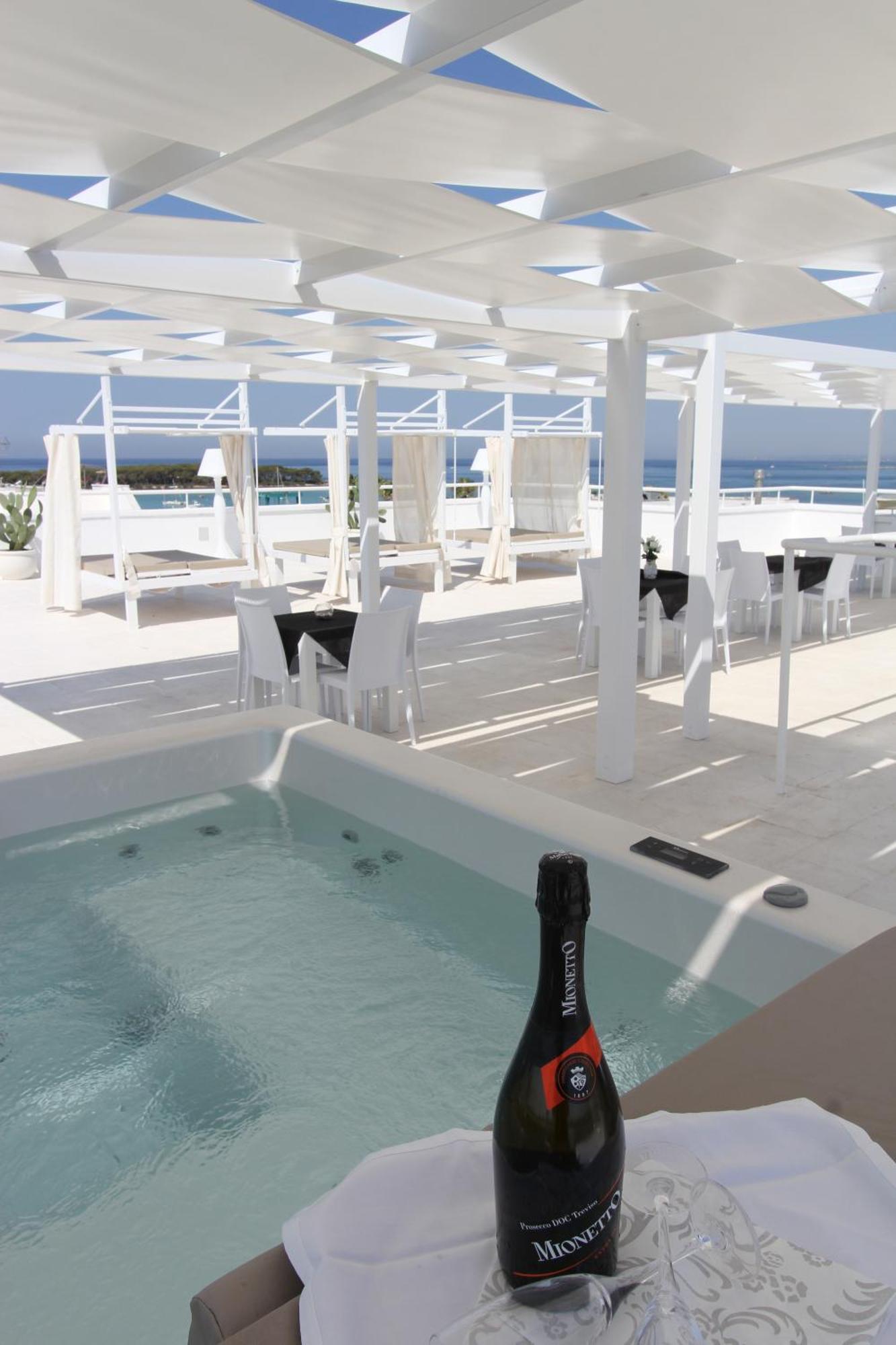 Hotel Paladini Porto Cesareo Exterior foto